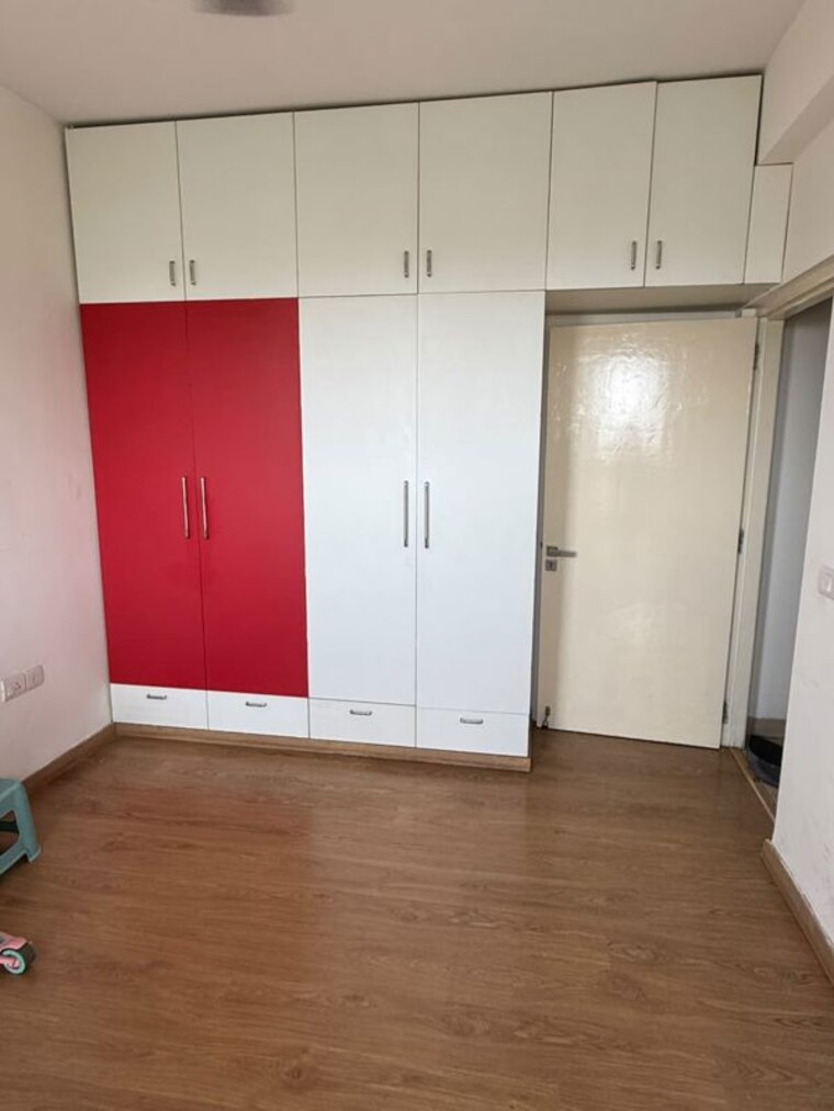 Room, emaar-palm-gardens 3.5 Bedroom 1850 Sq.Ft. Apartment In Sector 83 Gurgaon 10525756