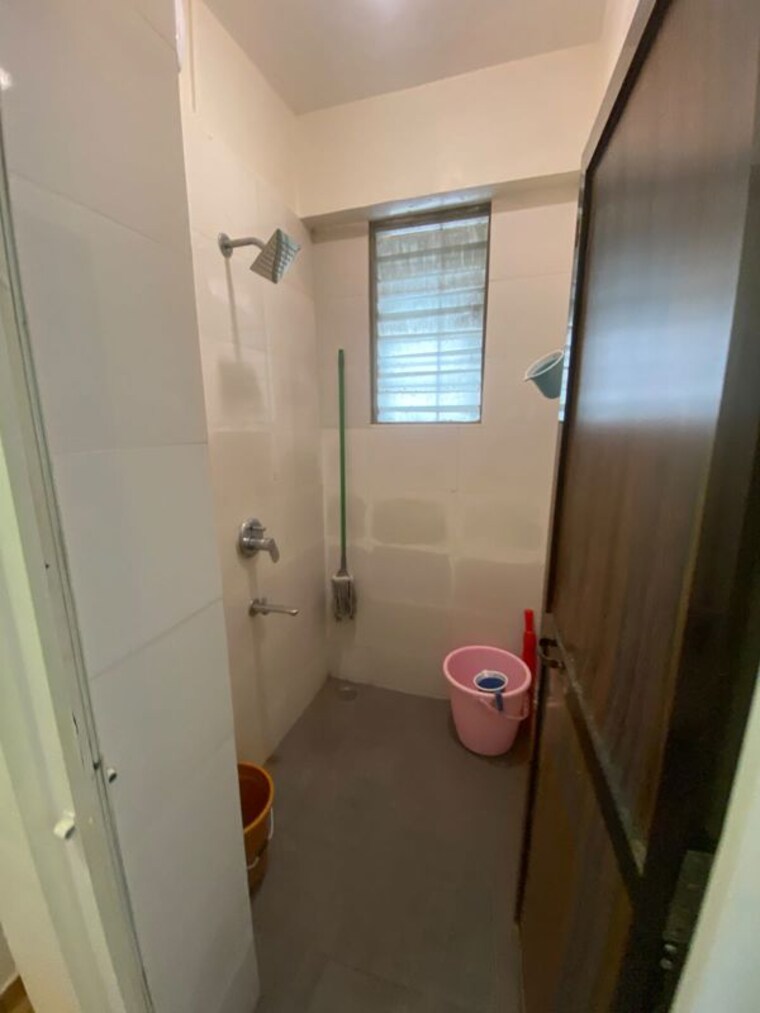 Bathroom, hiranandani-princeton-chs 1 Bedroom 550 Sq.Ft. Apartment In Powai Mumbai 10525770