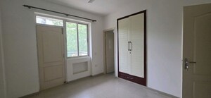 Room in 3 BHK Builder Floor at Sector 22 – for Rent