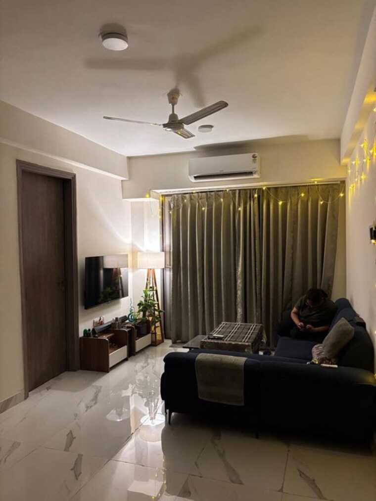 Living Room, smart-world-gems 3.5 Bedroom 1508 Sq.Ft. Builder Floor In Sector 89 Gurgaon 10525789