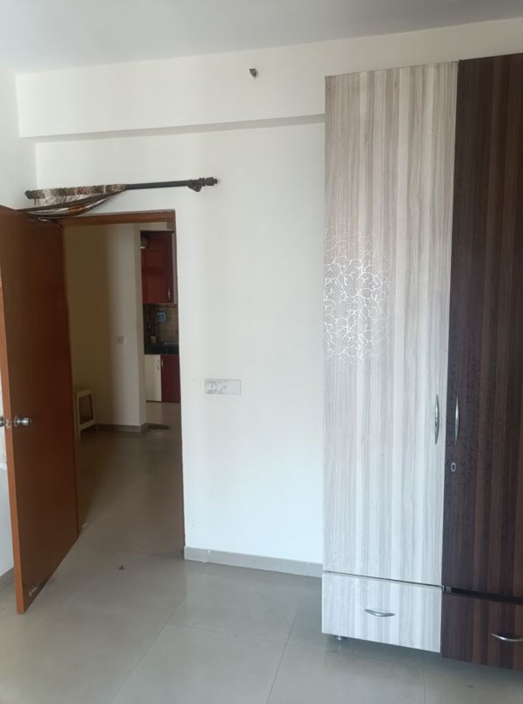 Room, gaur-city-2-14th-avenue 2 Bedroom 1040 Sq.Ft. Apartment In Sector 16c Greater Noida Greater Noida 10525801
