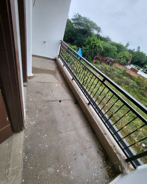 3 BHK Builder Floor For Sale in Chattarpur