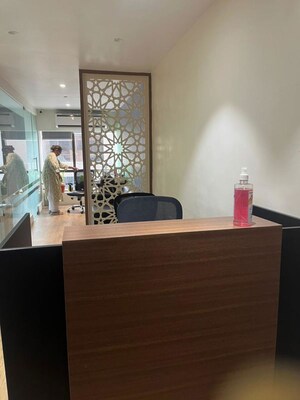 Bedroom in  Office Space at Thaltej – for Rent