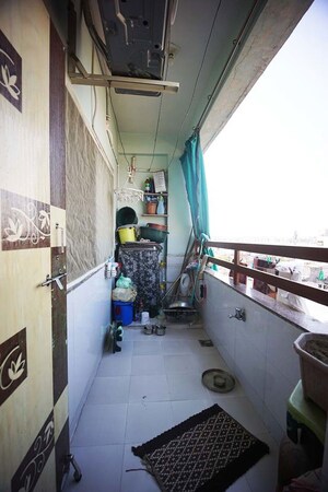 Team Area in 2 BHK Apartment at Nikol – for Sale