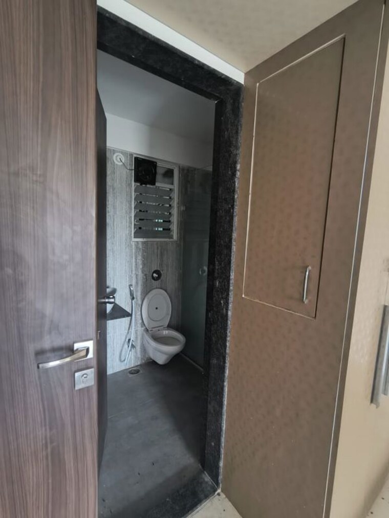 Bathroom, a-and-a-breeza 3 Bedroom 1800 Sq.Ft. Apartment In Koregaon Park Pune 10525833
