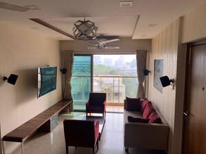 2 BHK Apartment For Rent in K Raheja Vistas, Powai