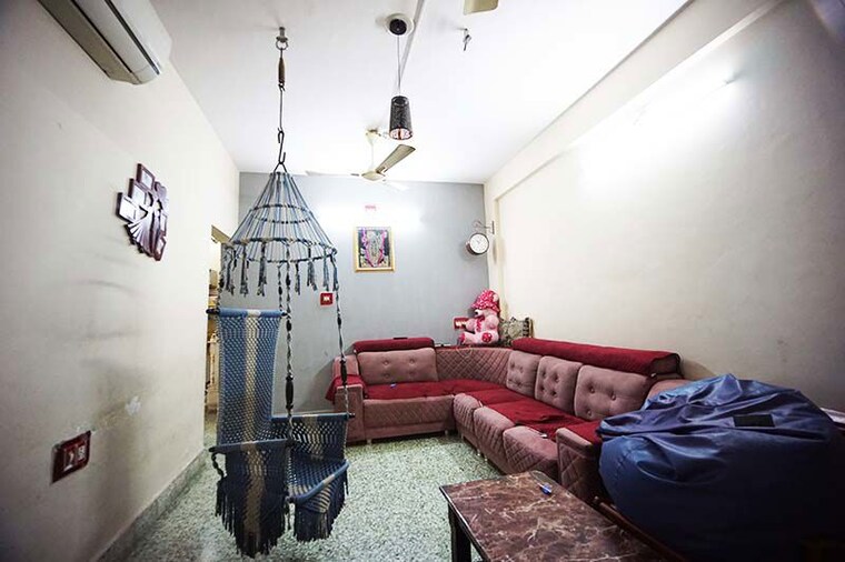 Living Room, paldi 2 Bedroom 87 Sq.Yd. Apartment In Paldi Ahmedabad 10525854