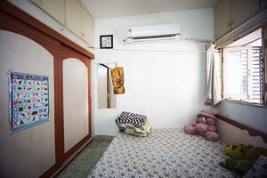 Bedroom in 2 BHK Apartment at Paldi – for Sale