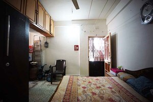 Bedroom in 2 BHK Apartment at Paldi – for Sale