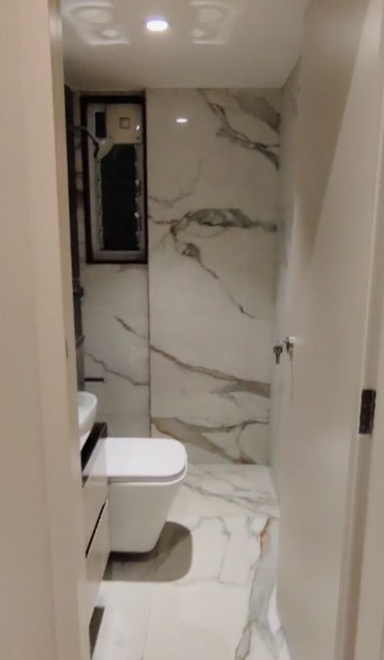 Bathroom, dombivli west 1 Bedroom 521 Sq.Ft. Apartment In Dombivli West Thane 10525844