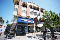Showroom For Sale in Naranpura