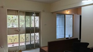 Room in 2 BHK Apartment at Runwal Skylark – for Rent