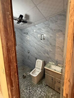 Bathroom in 3 BHK Builder Floor at Palam Vihar Residents Association, Palam Vihar – for Rent