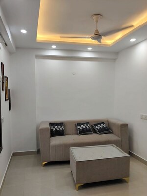 Furnished Amenities in 1 BHK Builder Floor at Saket – for Rent