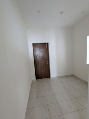 Room in 3.5 BHK Apartment at Prestige Green Gables, Panathur – for Sale