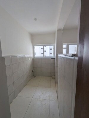 Bathroom in 3.5 BHK Apartment at Prestige Green Gables, Panathur – for Sale