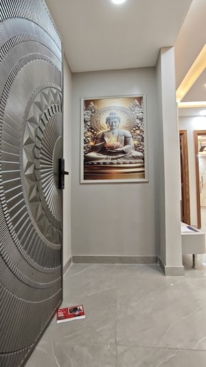 Building Lobby in 3 BHK Builder Floor at Fidato Honour Homes, Sector 89 – for Sale