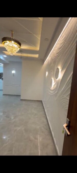 Bathroom in 3 BHK Independent House at RWA Apartments Sector 30, Sector 30 – for Rent