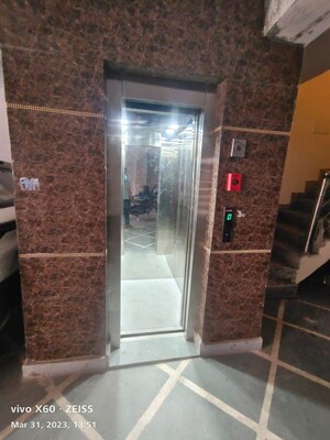 Building Lobby in 1 BHK Builder Floor at Uttam Nagar – for Rent