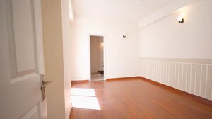 Room in 2 BHK Apartment at Ajnara Gen X, Dundahera – for Sale