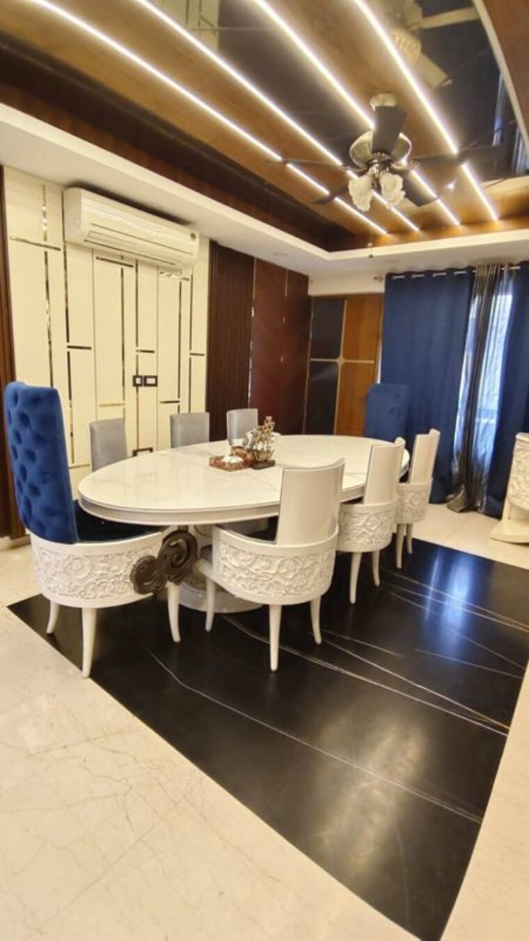 Living Room, bptp-amstoria 4 Bedroom 495 Sq.Yd. Apartment In Sector 102 Gurgaon 10525970