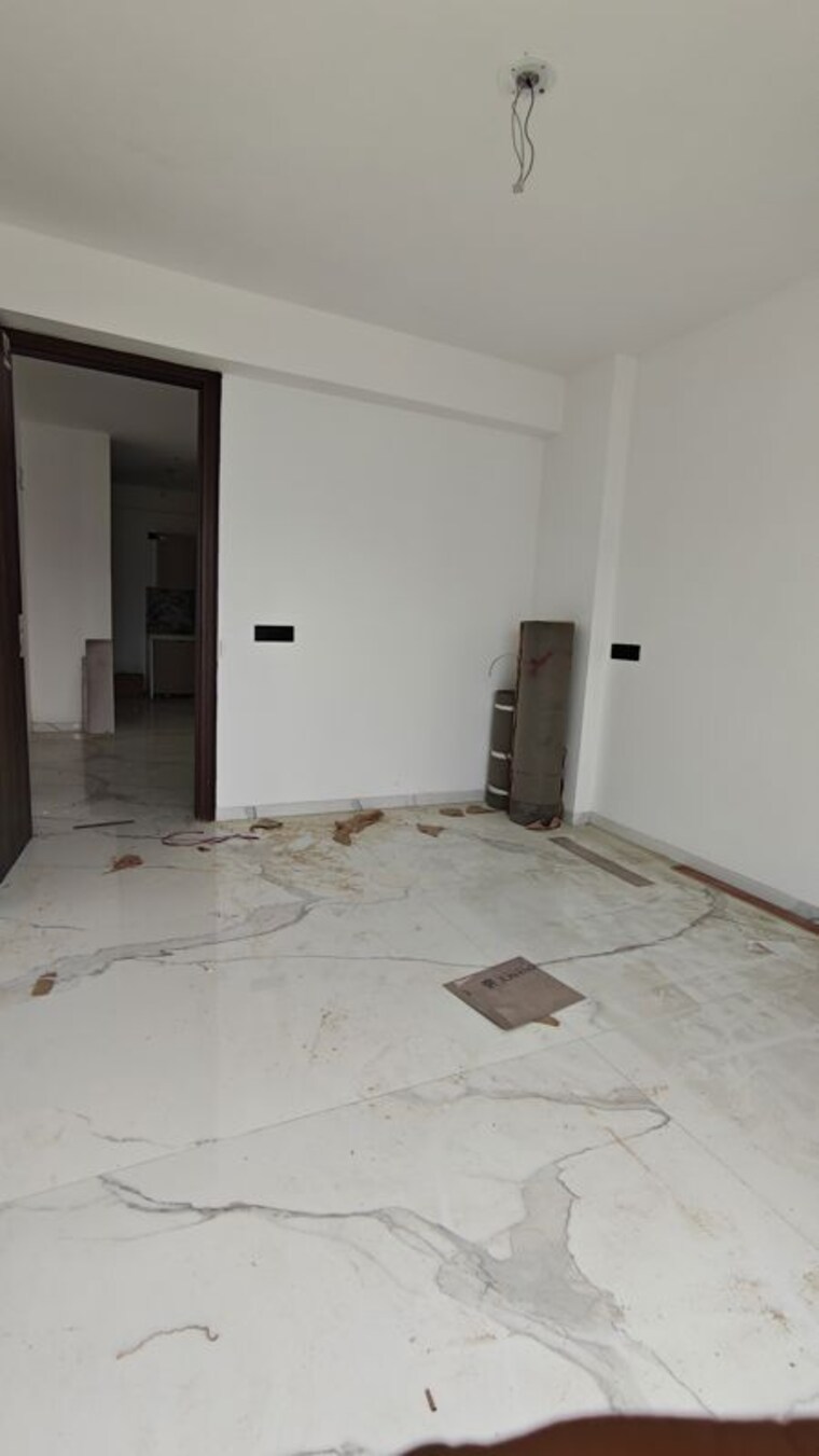 Room, shiv-sai-emerald-heights 4 Bedroom 2190 Sq.Ft. Apartment In Sector 88 Faridabad 10525967