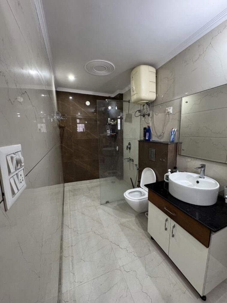 Team Area, sector 21 3 Bedroom 1600 Sq.Ft. Builder Floor In Sector 21 Gurgaon 10525984