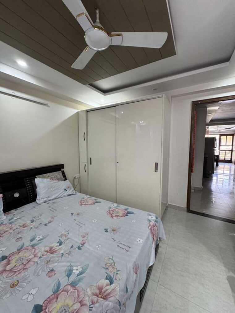 Bedroom, sector 21 3 Bedroom 1600 Sq.Ft. Builder Floor In Sector 21 Gurgaon 10525984