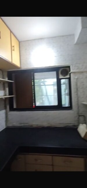 Room in 1 BHK Apartment at Prathamesh Horizon, Borivali West – for Rent