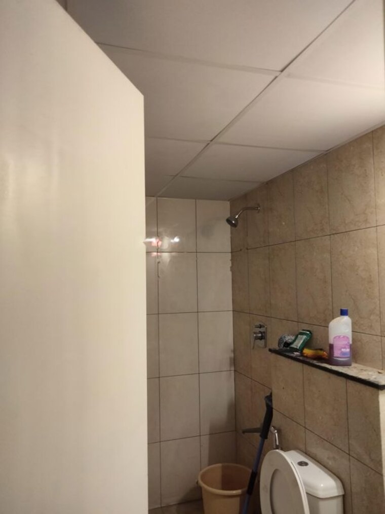 Bathroom, dlf-westend-heights-new-town 3 Bedroom 1600 Sq.Ft. Apartment In Akshayanagar Bangalore 10526001