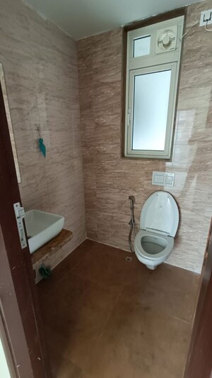 Bathroom in 2.5 BHK Apartment at Ekta Tripolis, Goregaon West – for Rent
