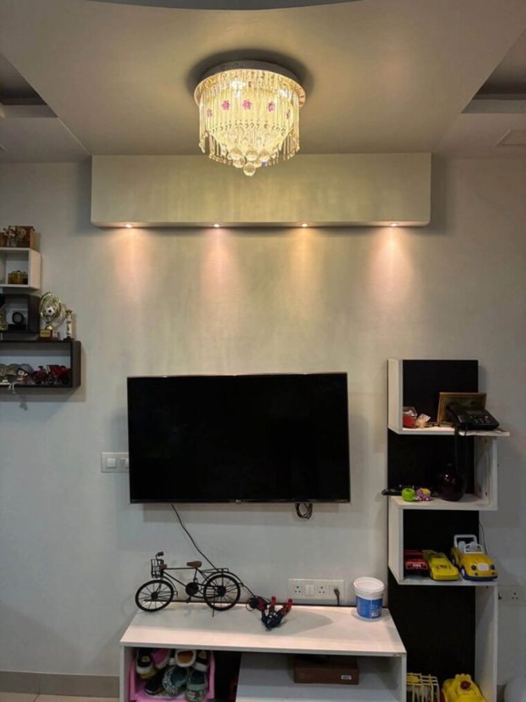 undefined, kumar-paradise-pune 2 Bedroom 800 Sq.Ft. Apartment In Magarpatta City Pune 10526053