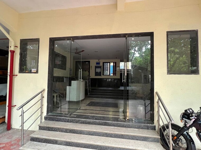  Parking, santacruz east 1 Bedroom 504 Sq.Ft. Apartment In Santacruz East Mumbai 10526045