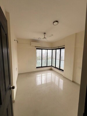 Room in 1 BHK Apartment at Santacruz East – for Sale