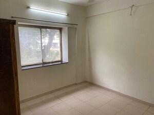 Room in 2 BHK Apartment at Pristine Equilife Homes, Mahalunge Ingale – for Rent
