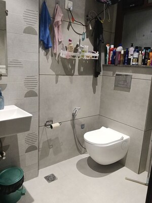 Bathroom in 1 BHK Villa at Sector 23 – for Rent