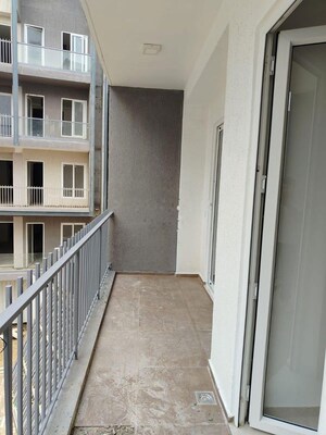 Balcony in 2 BHK Apartment at Shree Vardhman Mantra, Sector 67 – for Rent