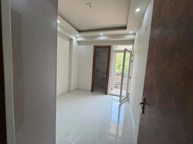 Room, sunpura 2 Bedroom 1150 Sq.Ft. Builder Floor In Sunpura Greater Noida 10526079
