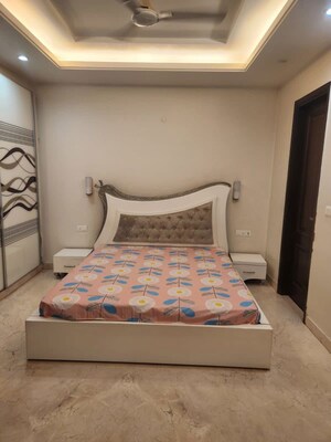 Bedroom in 3 BHK Builder Floor at Shivalik Colony – for Rent