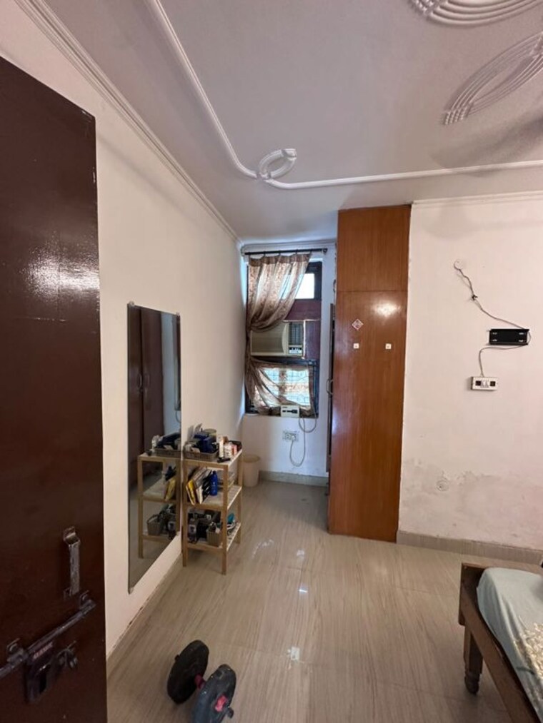 Living Room, sector 23 1 Bedroom 600 Sq.Ft. Villa In Sector 23 Gurgaon 10526118