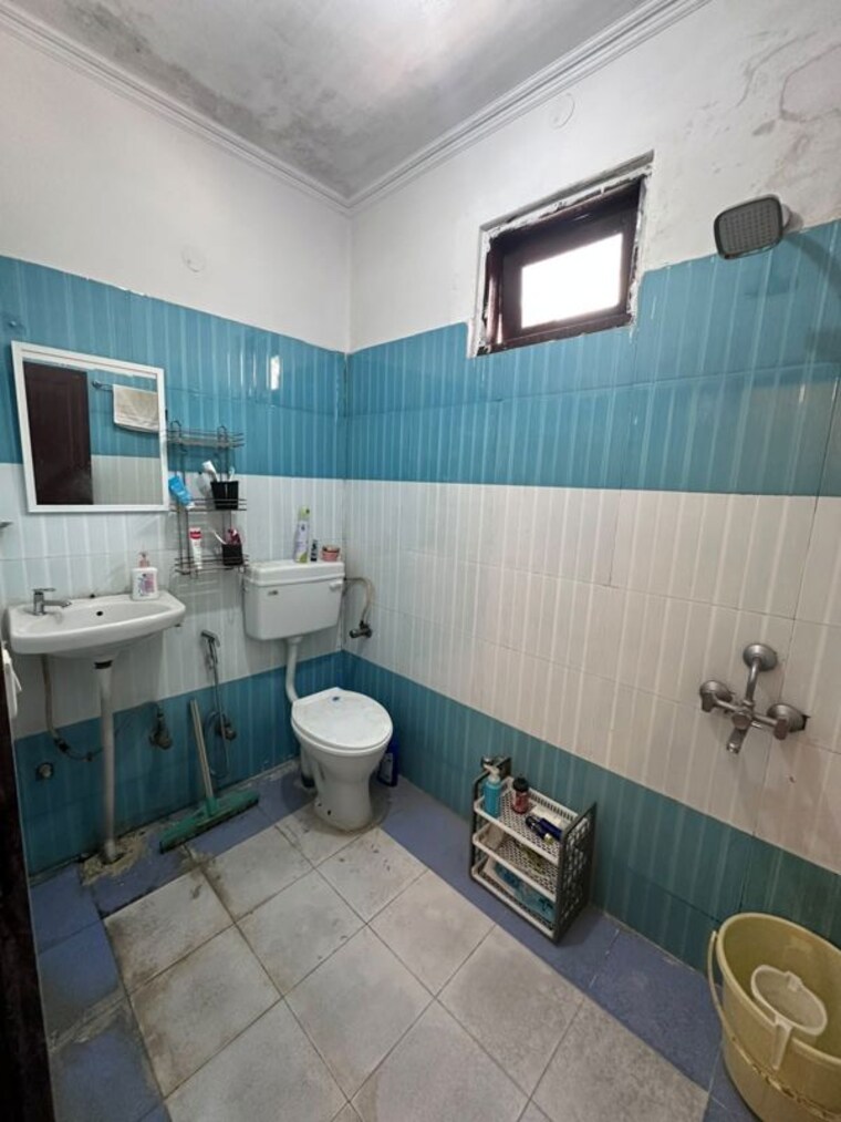 Team Area, sector 23 1 Bedroom 600 Sq.Ft. Villa In Sector 23 Gurgaon 10526118