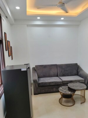 Furnished Amenities in 1 BHK Builder Floor at Saket – for Rent