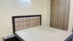 Room in 3 BHK Apartment at Surya Aastha Greens, Sector 4 Greater Noida – for Rent