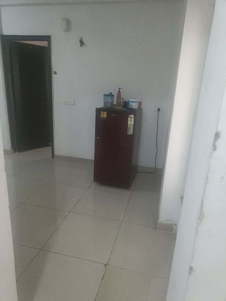 Bathroom, ajnara-le-garden 3 Bedroom 1285 Sq.Ft. Apartment In Sector 16b Greater Noida Greater Noida 10526140