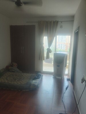 3 BHK Apartment For Rent in Ajnara Le Garden, Sector 16b Greater Noida