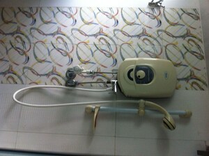 Bathroom in 2 BHK Apartment at Pruthvi Pushpanjali, Vile Parle East – for Rent