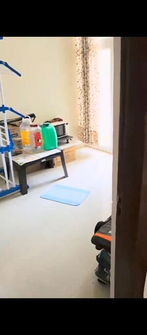 Room in 2 BHK Apartment at Amrapali Zodiac, Sector 120 – for Sale
