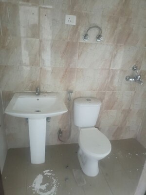 Bathroom in 2 BHK Apartment at Ajnara Le Garden, Sector 16b Greater Noida – for Rent