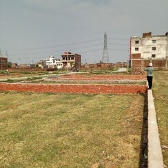 Plot For Sale in Parao