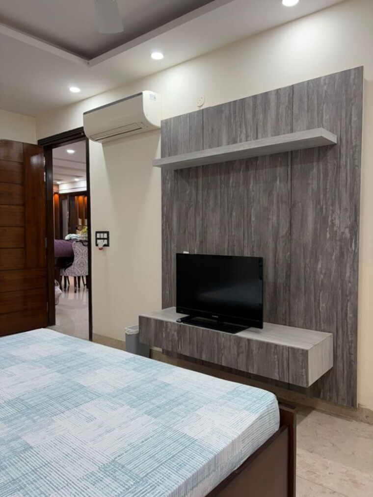 Bedroom, palam vihar 3 Bedroom 1800 Sq.Ft. Builder Floor In Palam Vihar Delhi 10526201